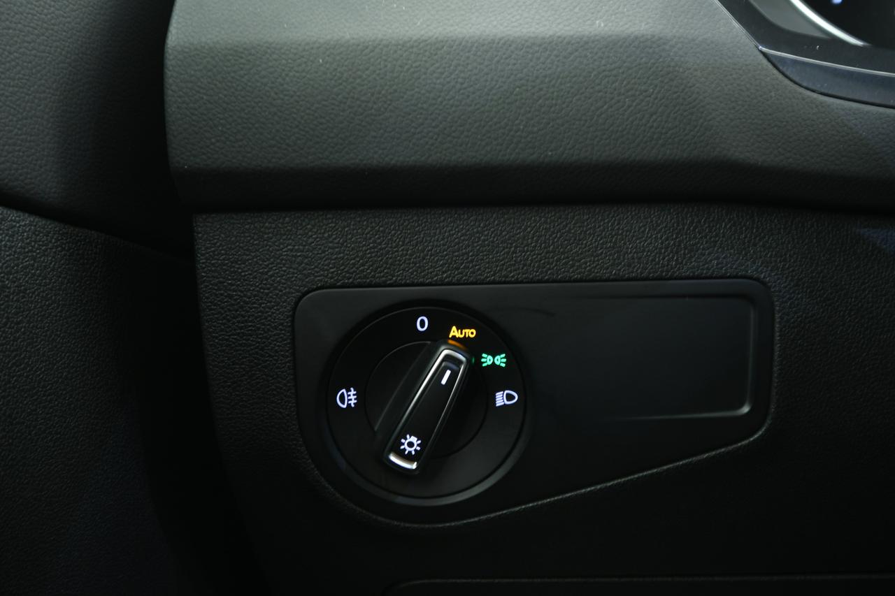 VOLKSWAGEN Tiguan 2.0 tdi Life 4motion 150cv dsg ACC+FULL LED+C18"