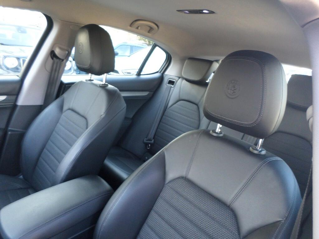 Alfa Romeo Stelvio 2.2 Turbodiesel 190 CV AT8 Q4 Sprint