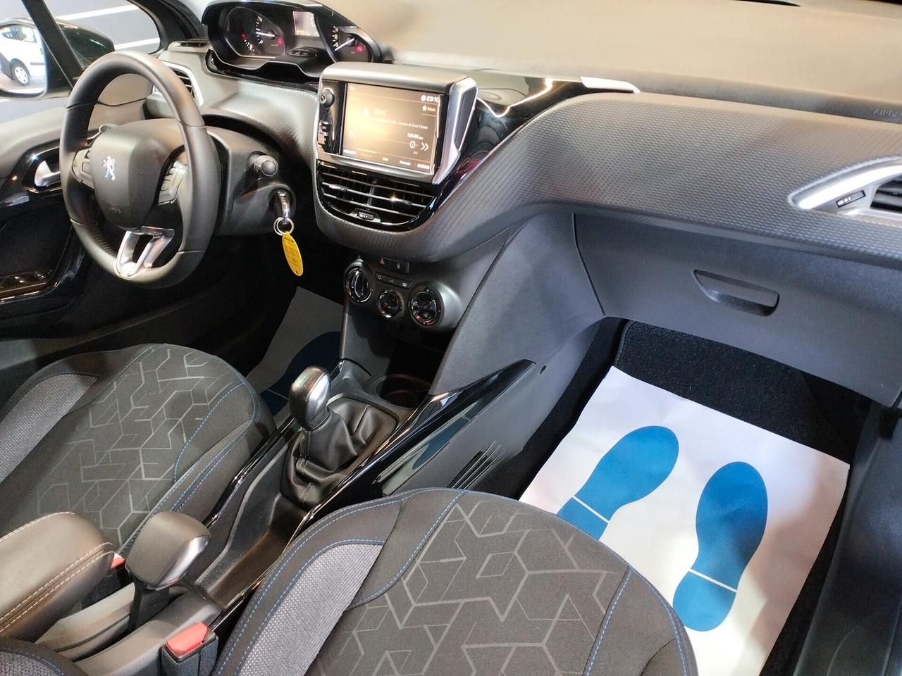 Peugeot 2008 PureTech 82 S&S Active - NEOPATENTATI