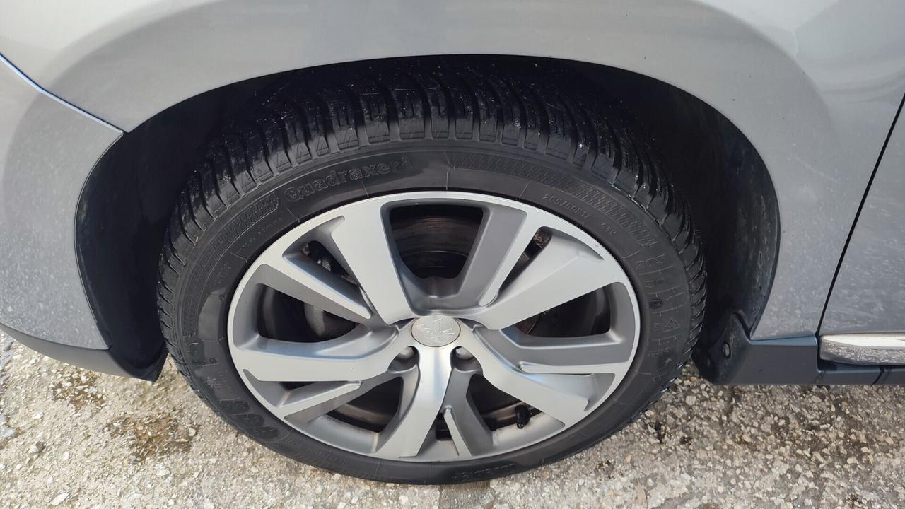 Peugeot 2008 1.6 e-HDi 115 CV Stop&Start Allure