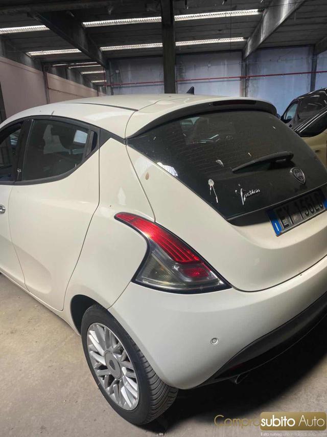 LANCIA Ypsilon 1.3 MJT 16V 95 CV 5 porte S&S Elefantino