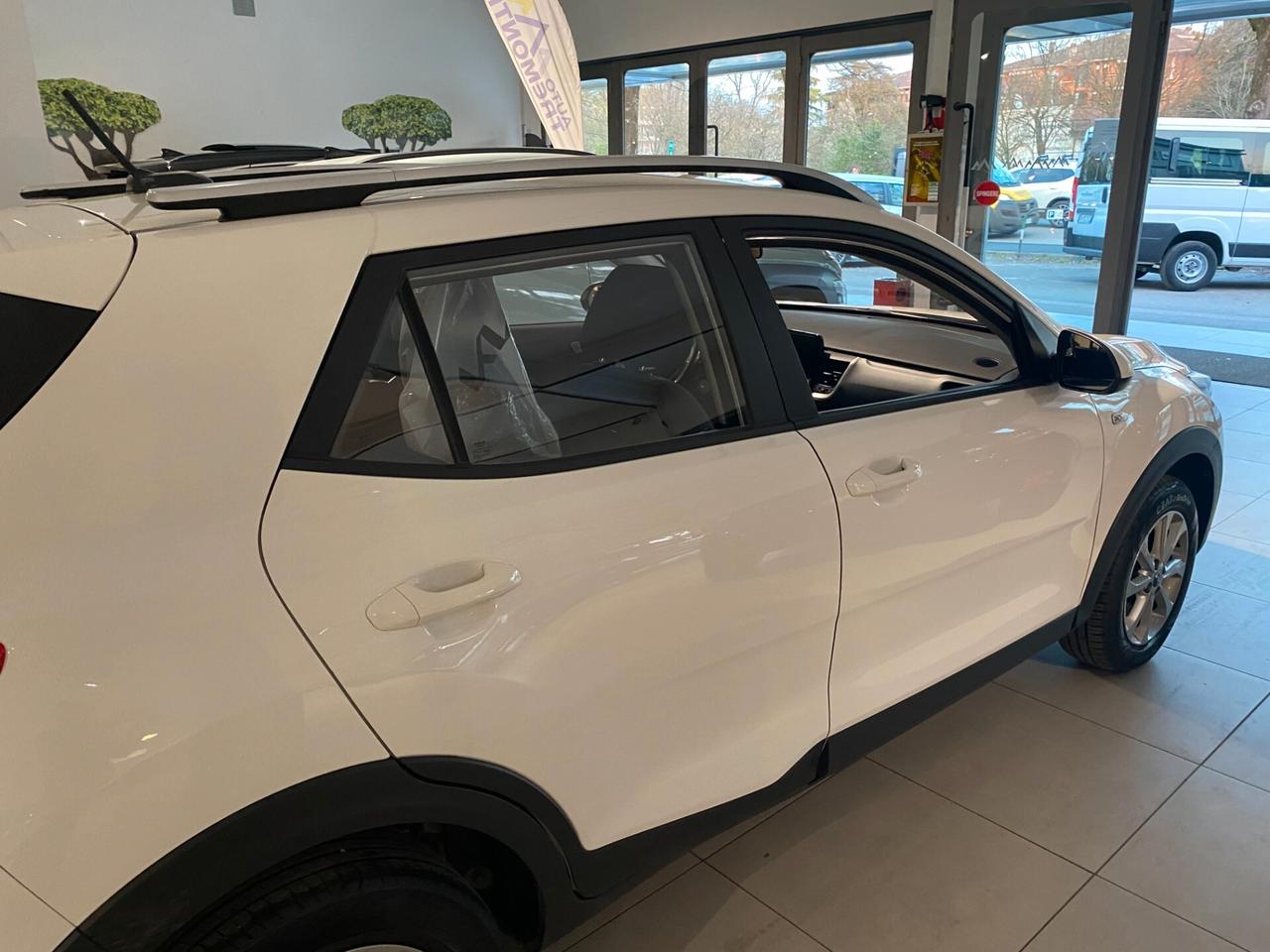 Kia Stonic 1.2 DPI Urban NEOPATENTATI