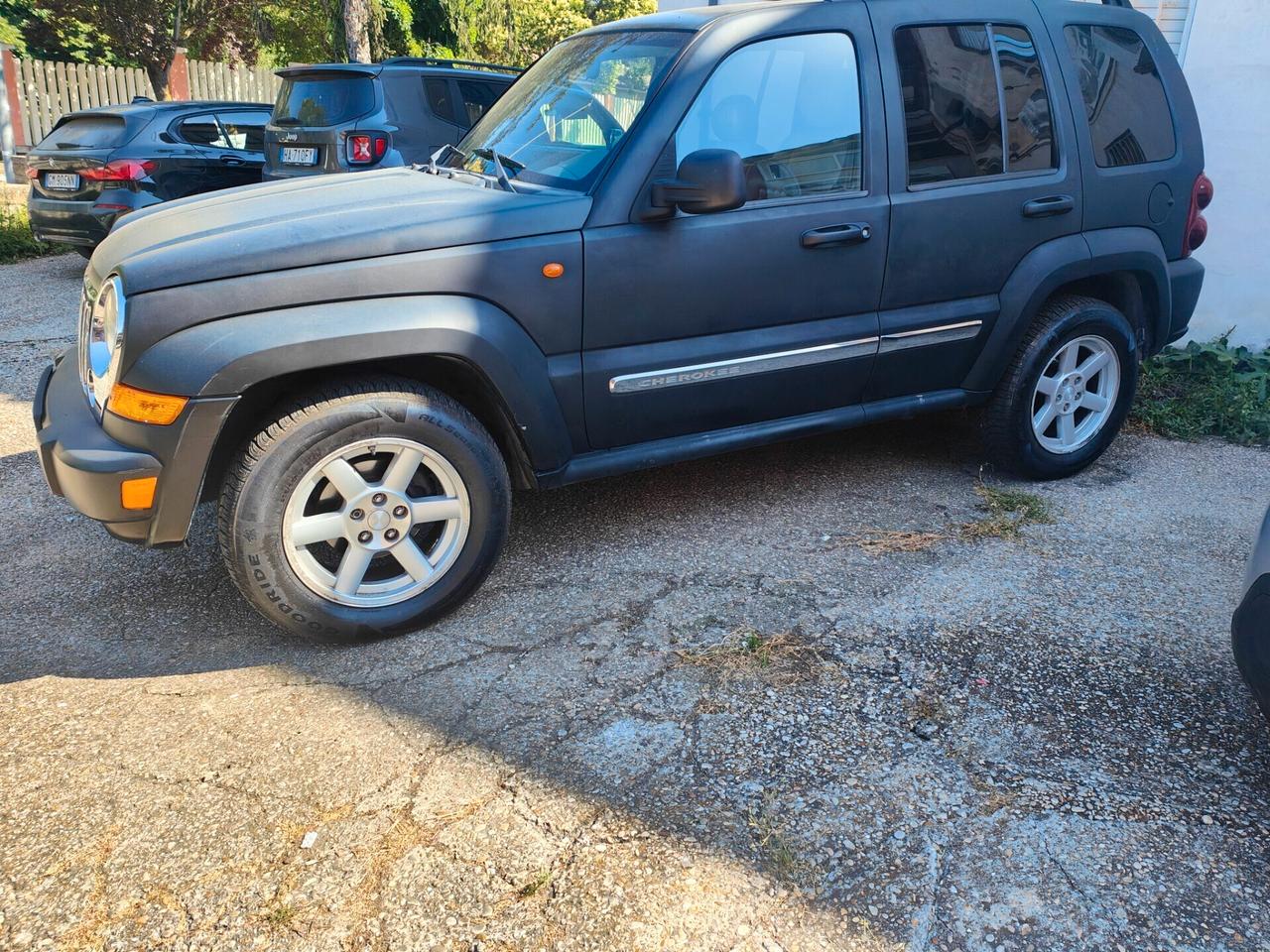 Jeep Cherokee 2.8 CRD