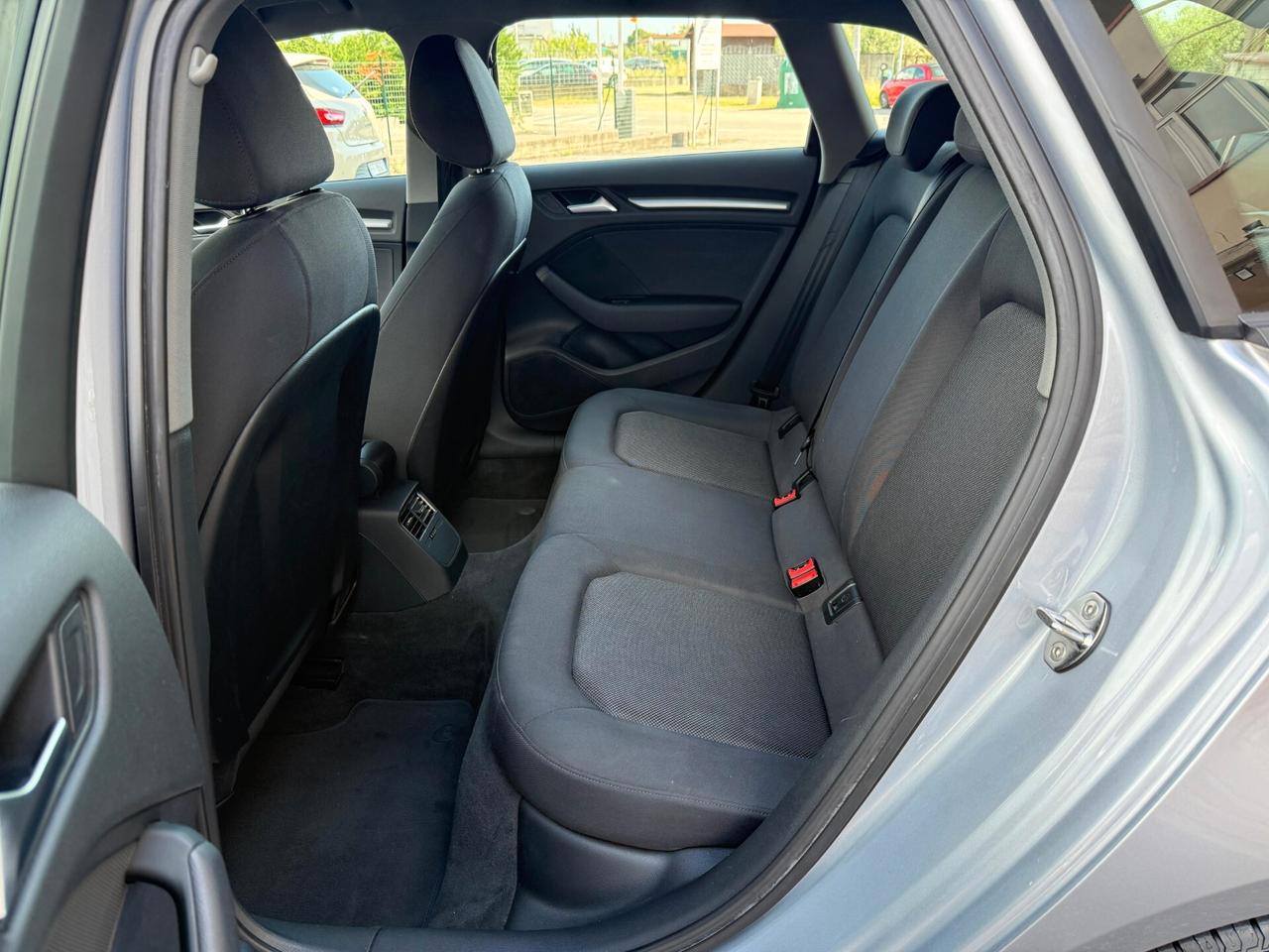 Audi A3 SPB 35 TDI S tronic Business