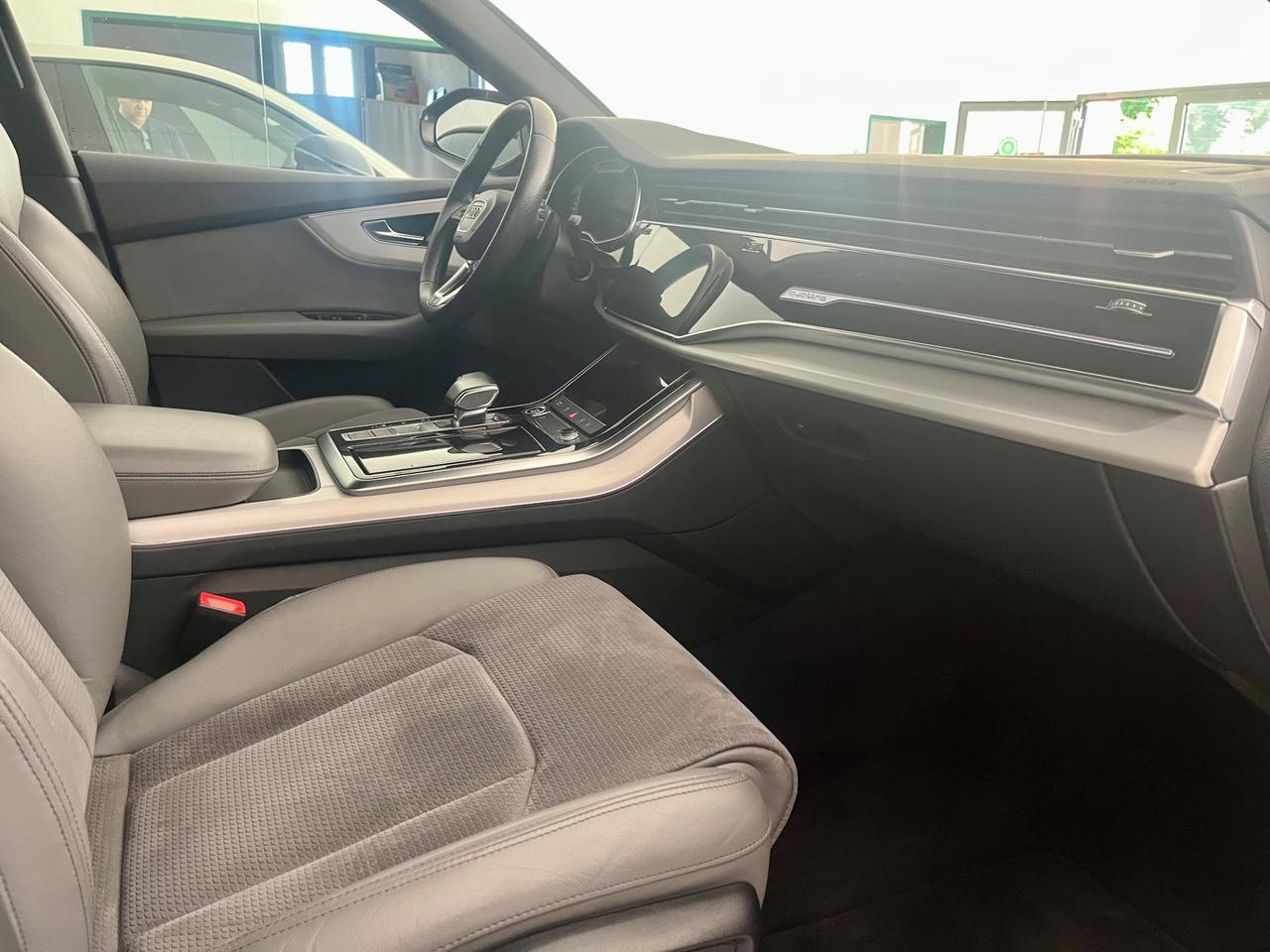 Audi Q8 50 TDI 286 CV quattro tiptronic Sport