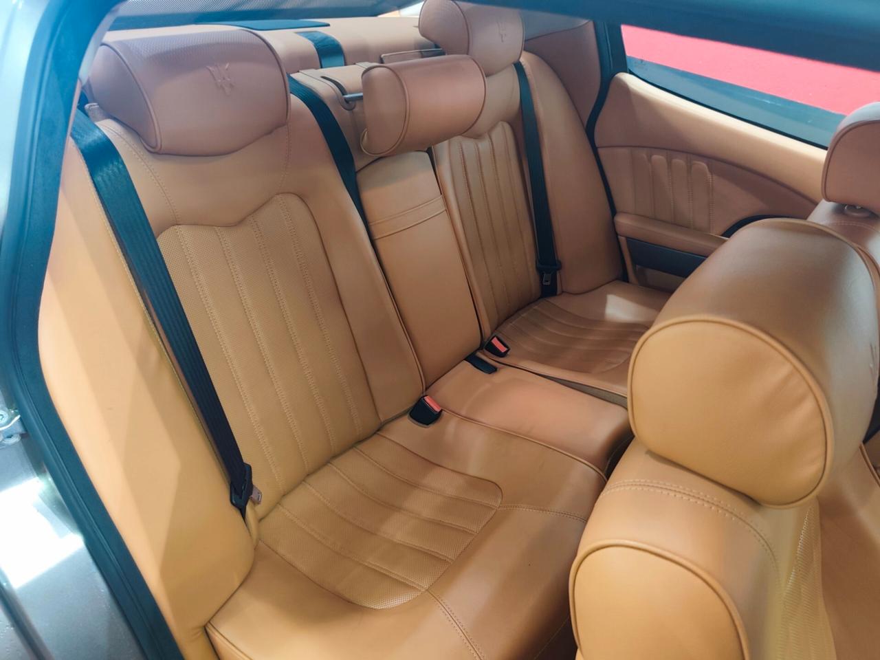Maserati Quattroporte 4.2 V8