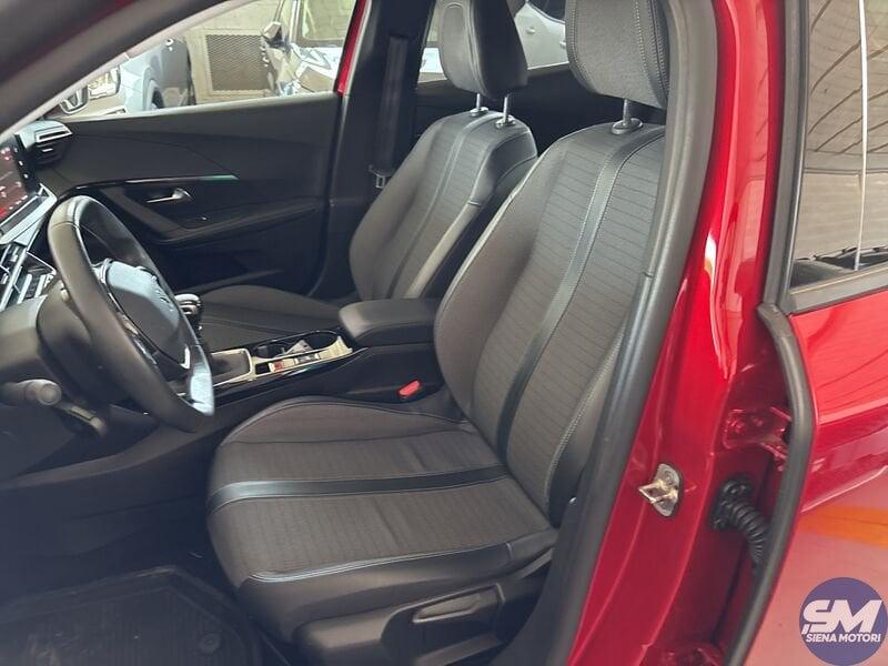 Peugeot 2008 PureTech 100 S&S Allure