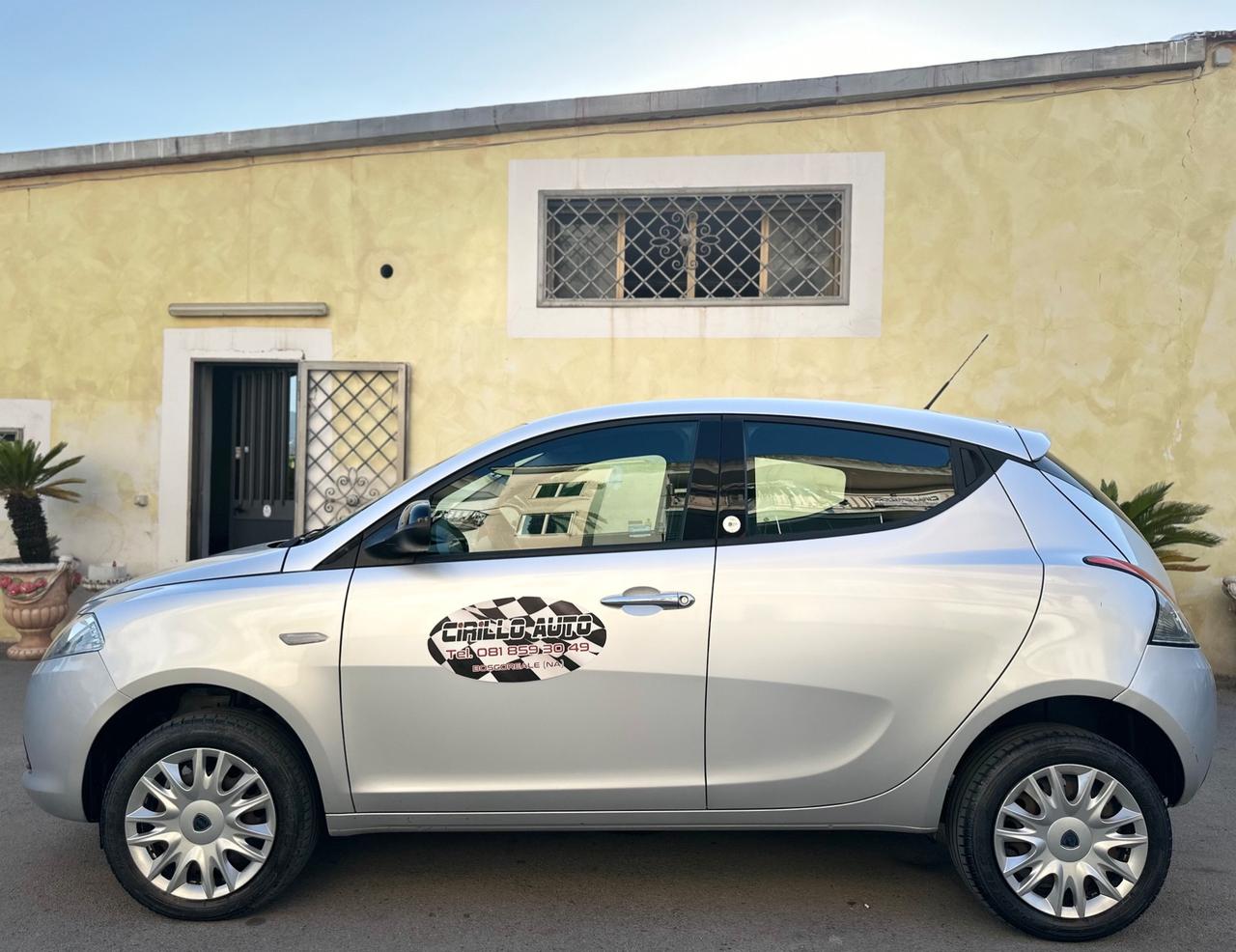 Lancia Ypsilon 0.9 Natural Power