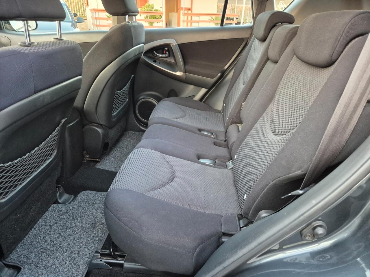 Toyota RAV 4 2.2 D-4D 136 CV 4X4 RESTAYLING NUOVA FULL