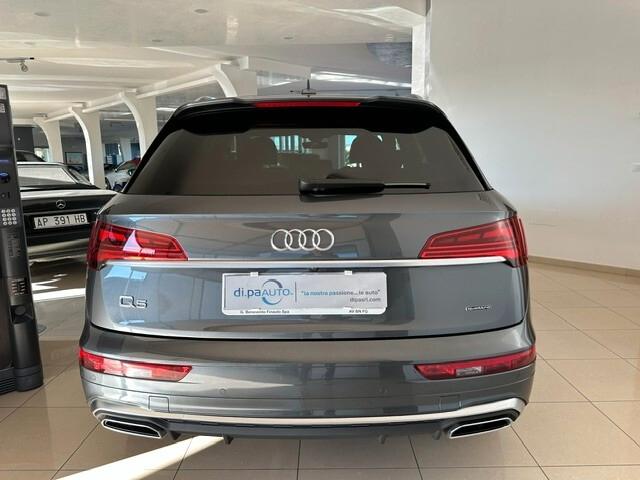 Audi Q5 40 TDI 204 CV quattro S tronic Business Advanced