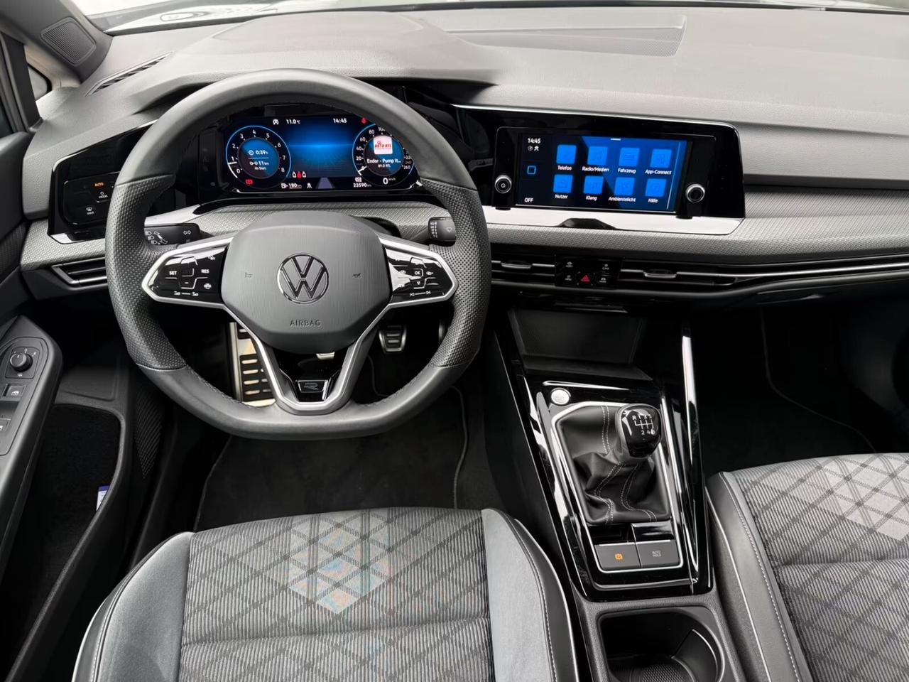 Volkswagen Golf *VIII*R-Line*Virt*OK NEOP