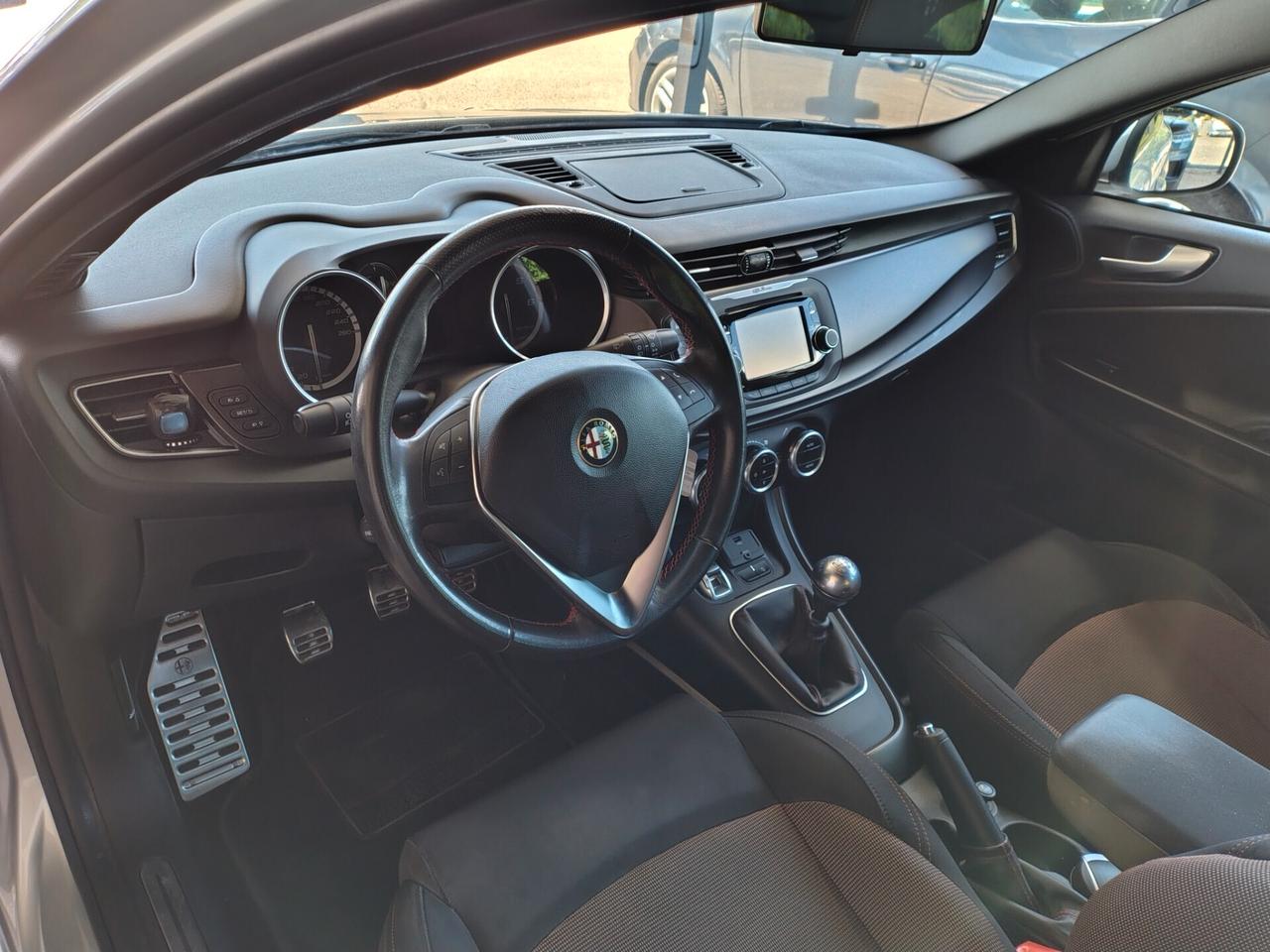 Alfa Romeo Giulietta 2.0 JTDm-2 150 CV Exclusive