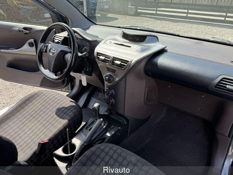 Toyota iQ iQ 1.0 CVT Sol