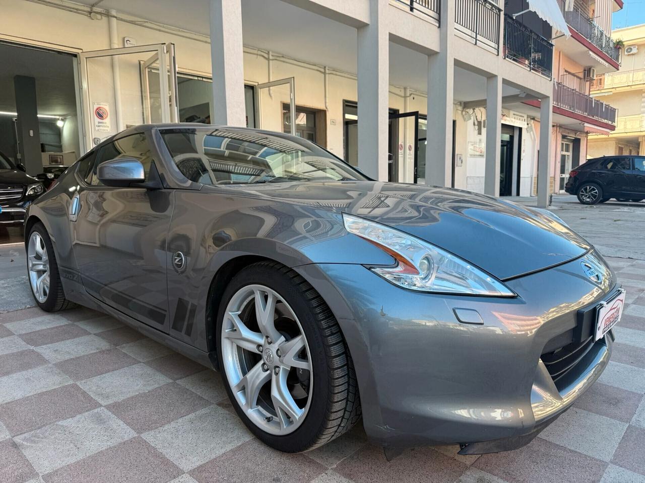 Nissan Z 370Z 330 CV