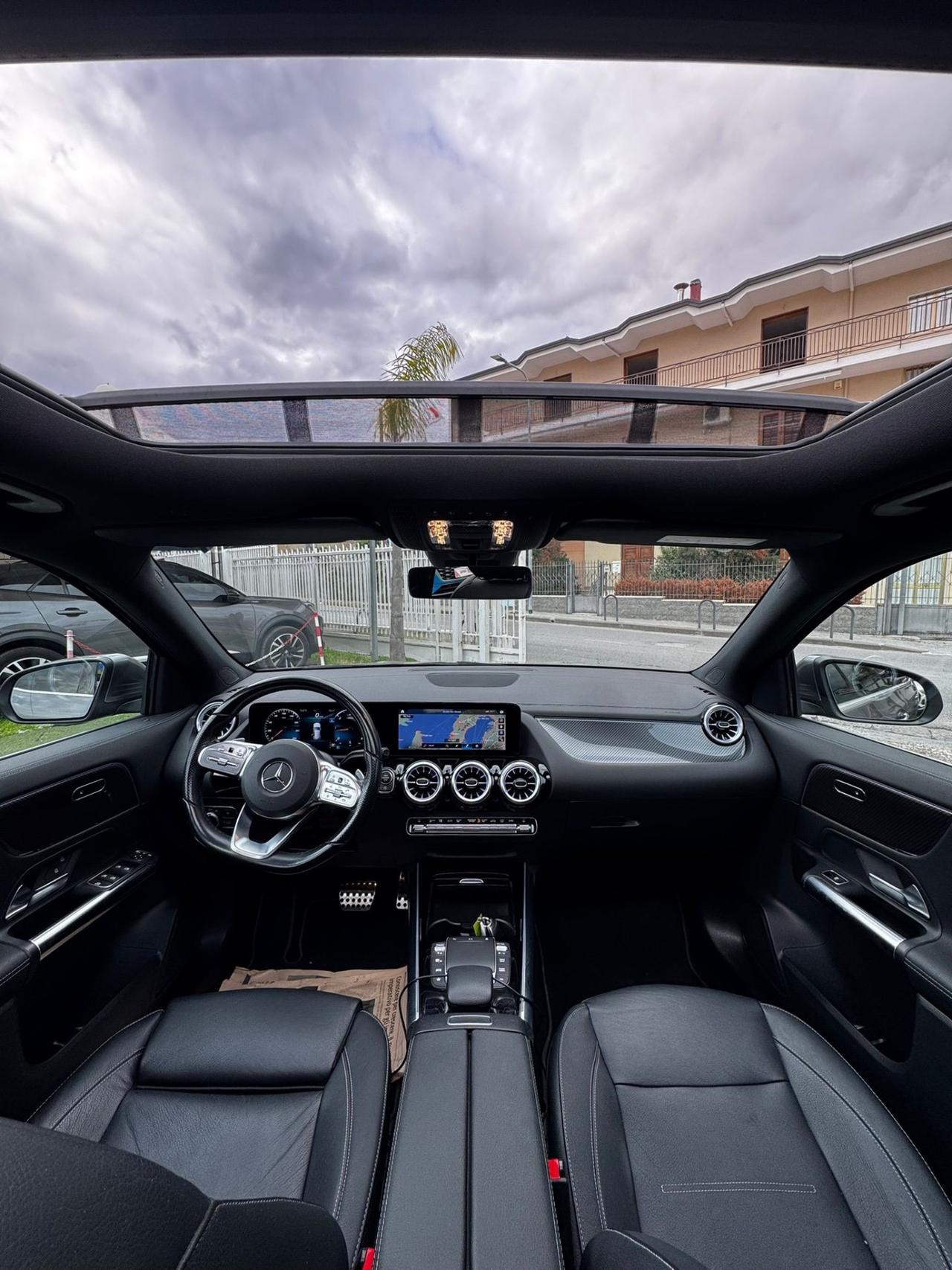 Mercedes-benz GLA 200 d Automatic Premium + Tetto