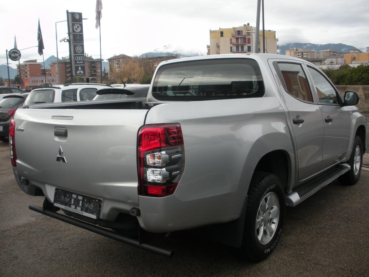 Mitsubishi L200 2.3 D Double Cab 4x4 Easy Select Inform