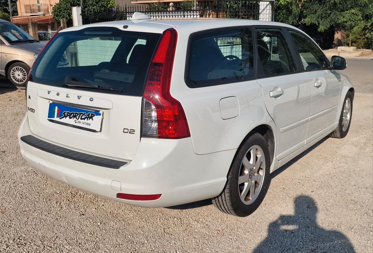 VOLVO V50 1.6 HDI 116 CV