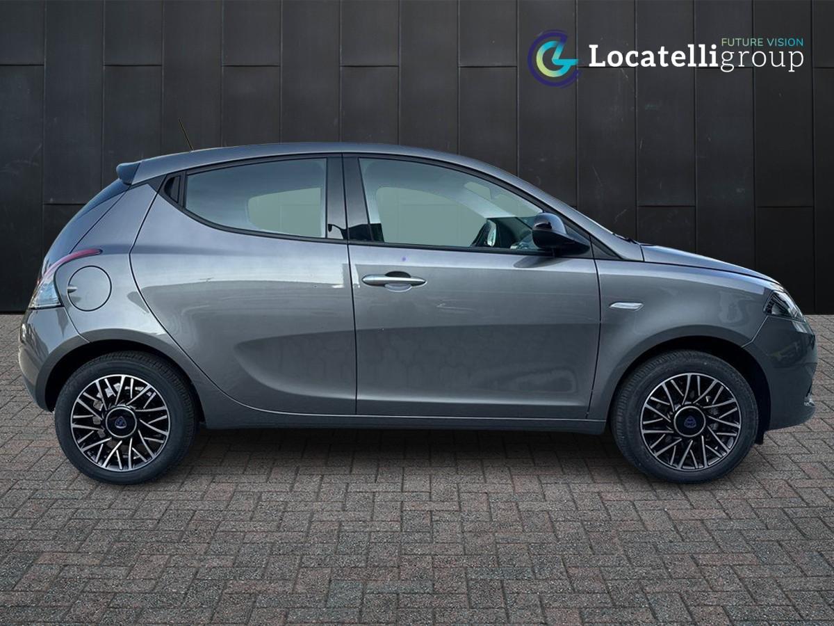 LANCIA Ypsilon III 2021 - Ypsilon 1.0 firefly hybrid Platino s&s 70cv