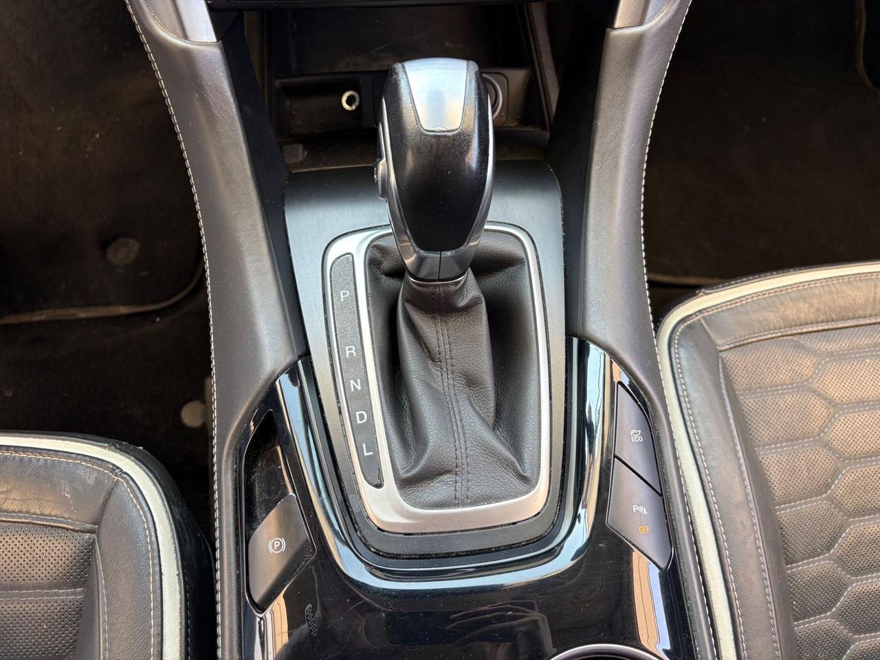 Ford Mondeo Vignale 2.0 HEV #11104