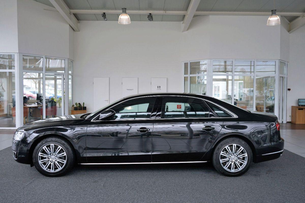 AUDI A8 Audi A8 L 4.0 v8 FSI Quattro Tiptronic BLI