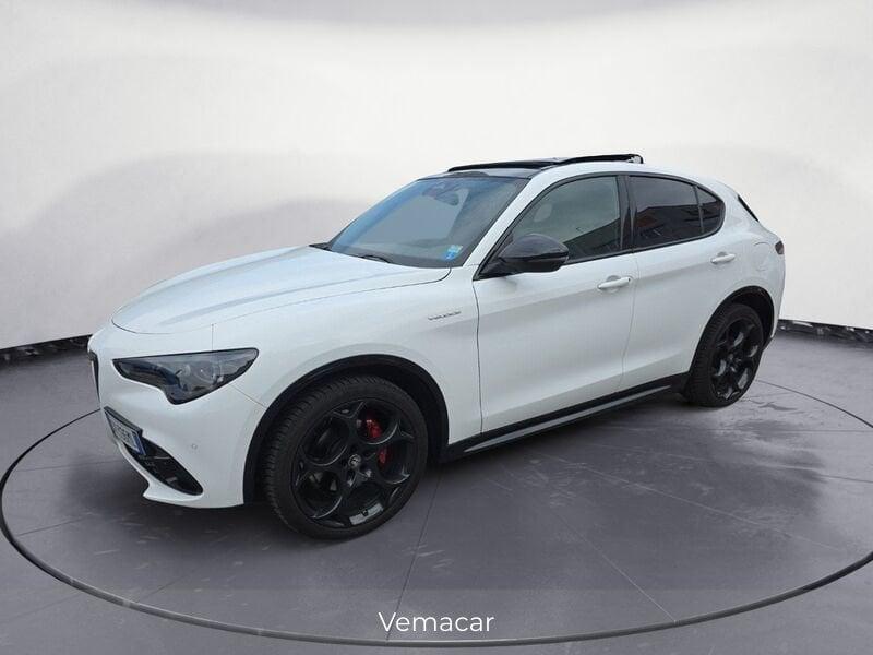 Alfa Romeo Stelvio 2.2 TD 210 CV Veloce AT8 Q4 con 7500euro extra optional