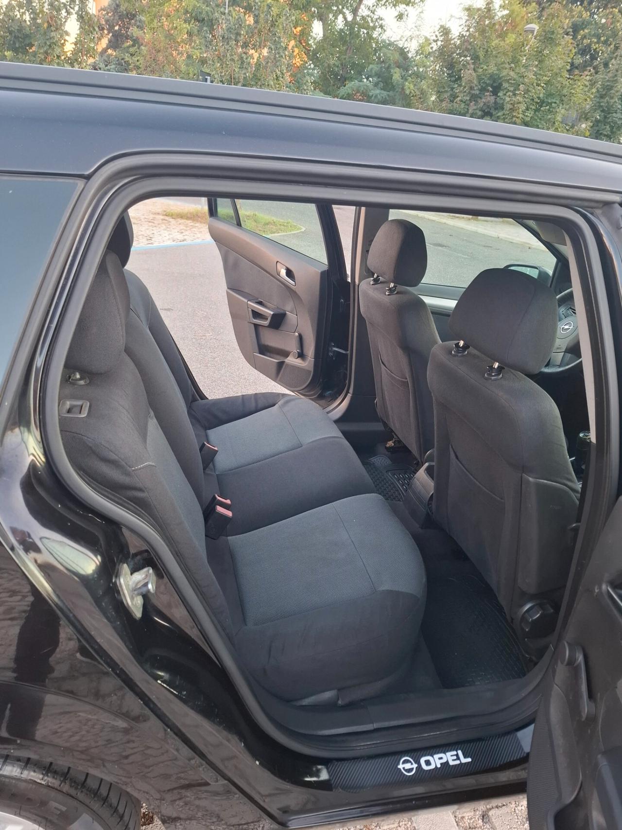Opel Astra 1.9 CDTI 120CV Station Wagon Cosmo