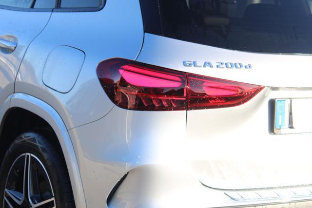 MERCEDES-BENZ GLA 200 d Automatic AMG Line Premium