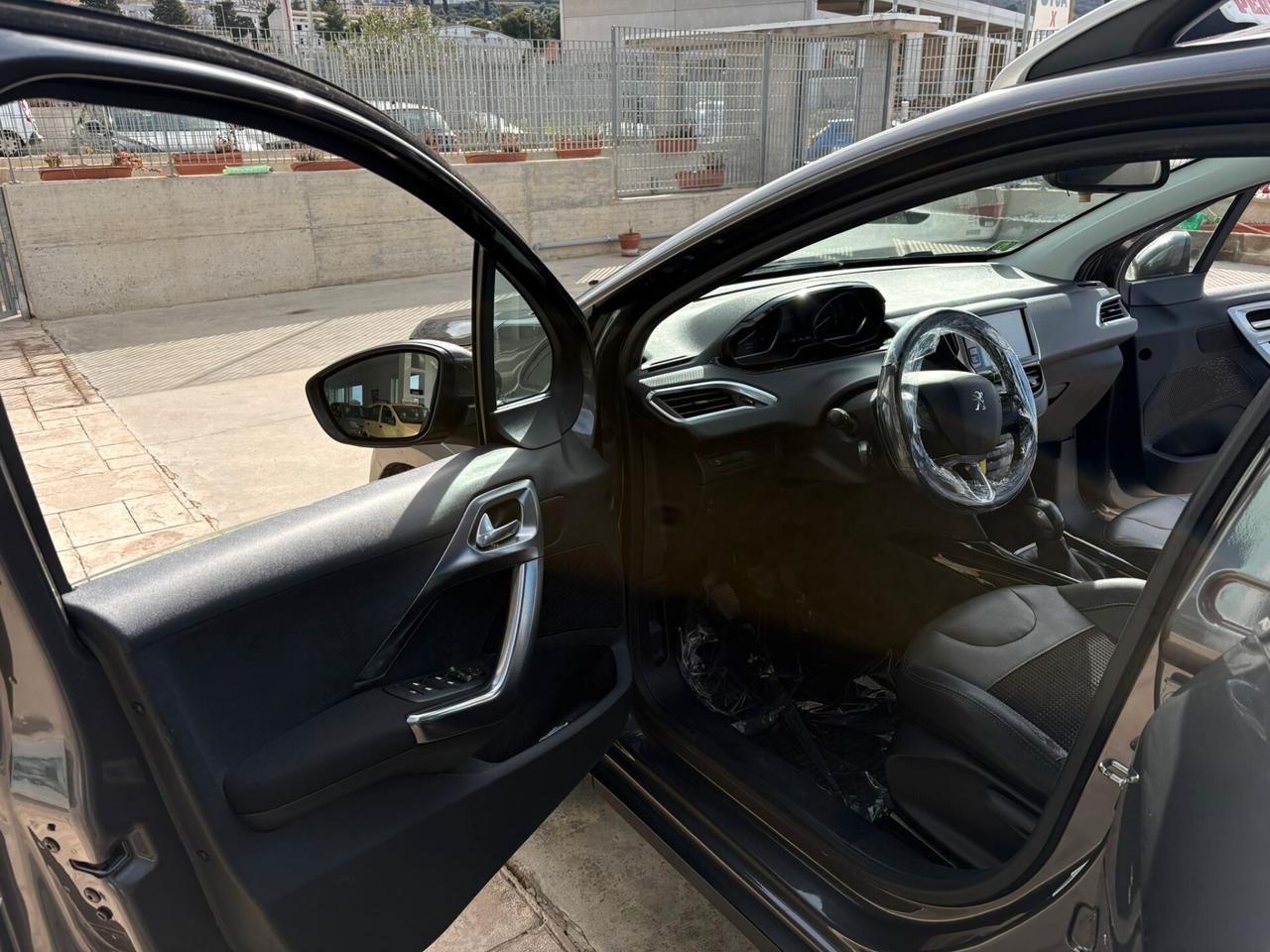 Peugeot 2008 BlueHDi 120 S&S Allure