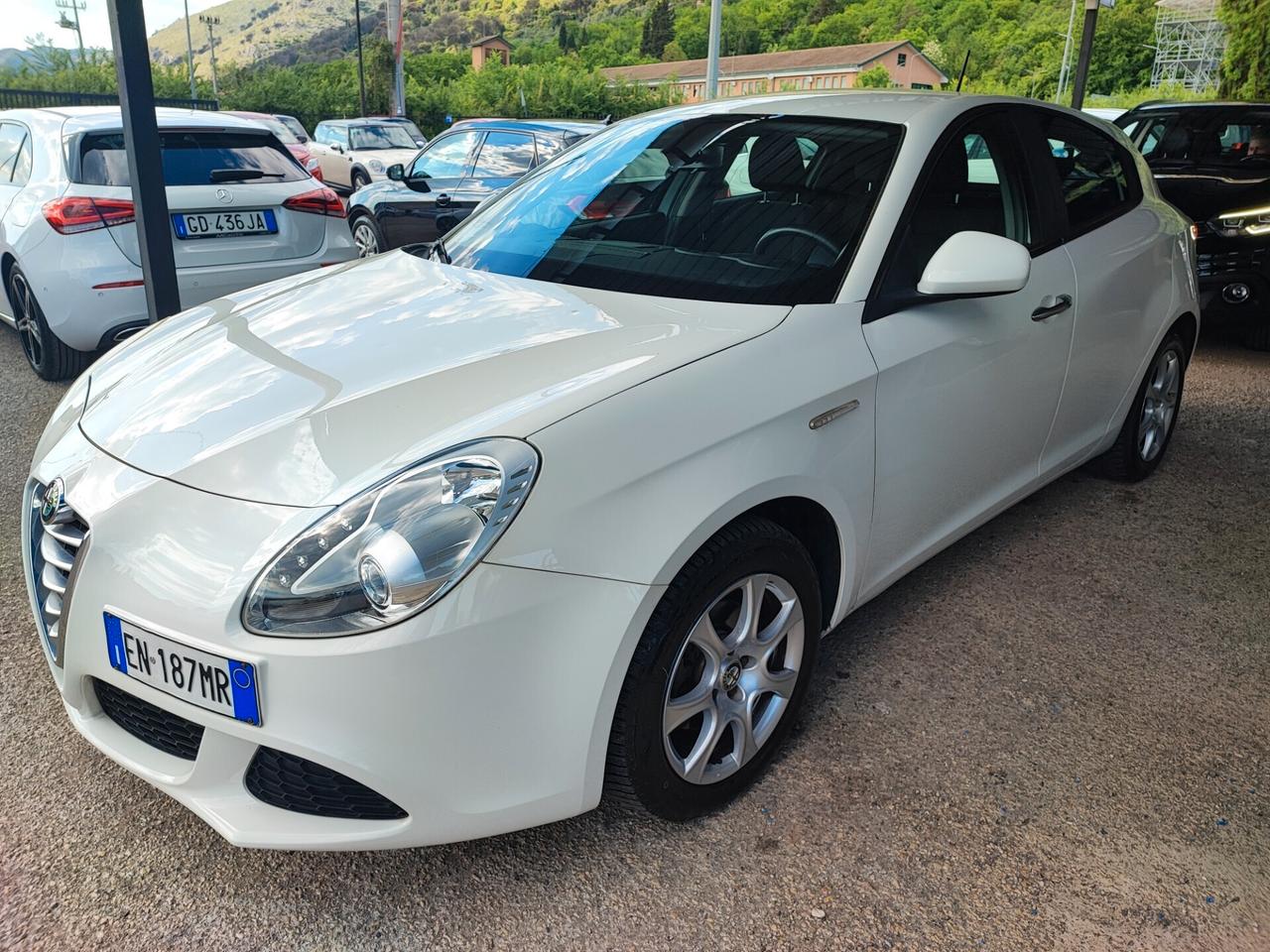Alfa Romeo Giulietta 1.6 JTDm-2 105 CV Distinctive