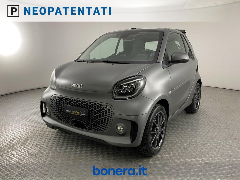 Smart fortwo cabrio 4,6kW EQ suitegrey-grey