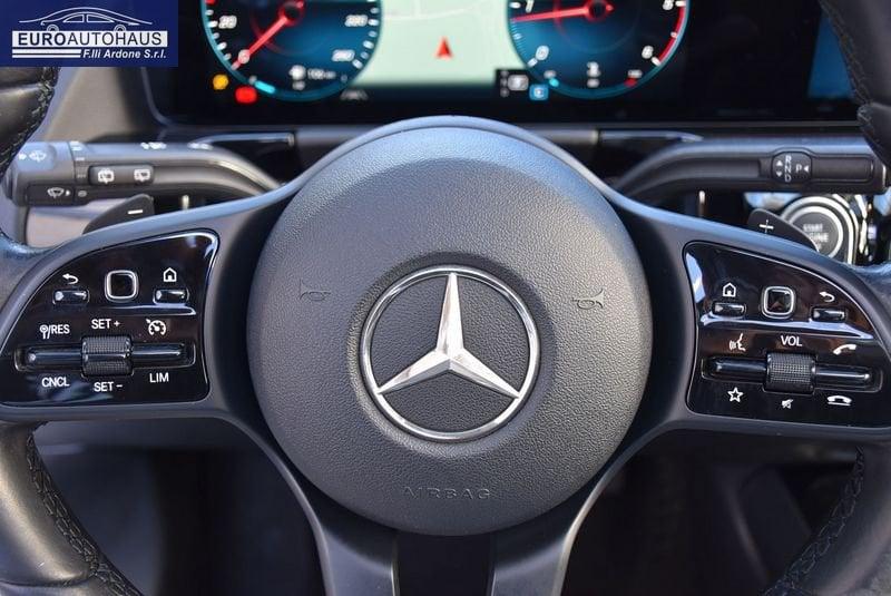 Mercedes-Benz GLA GLA 200 d Automatic Business Extra *TETTUCCIO*