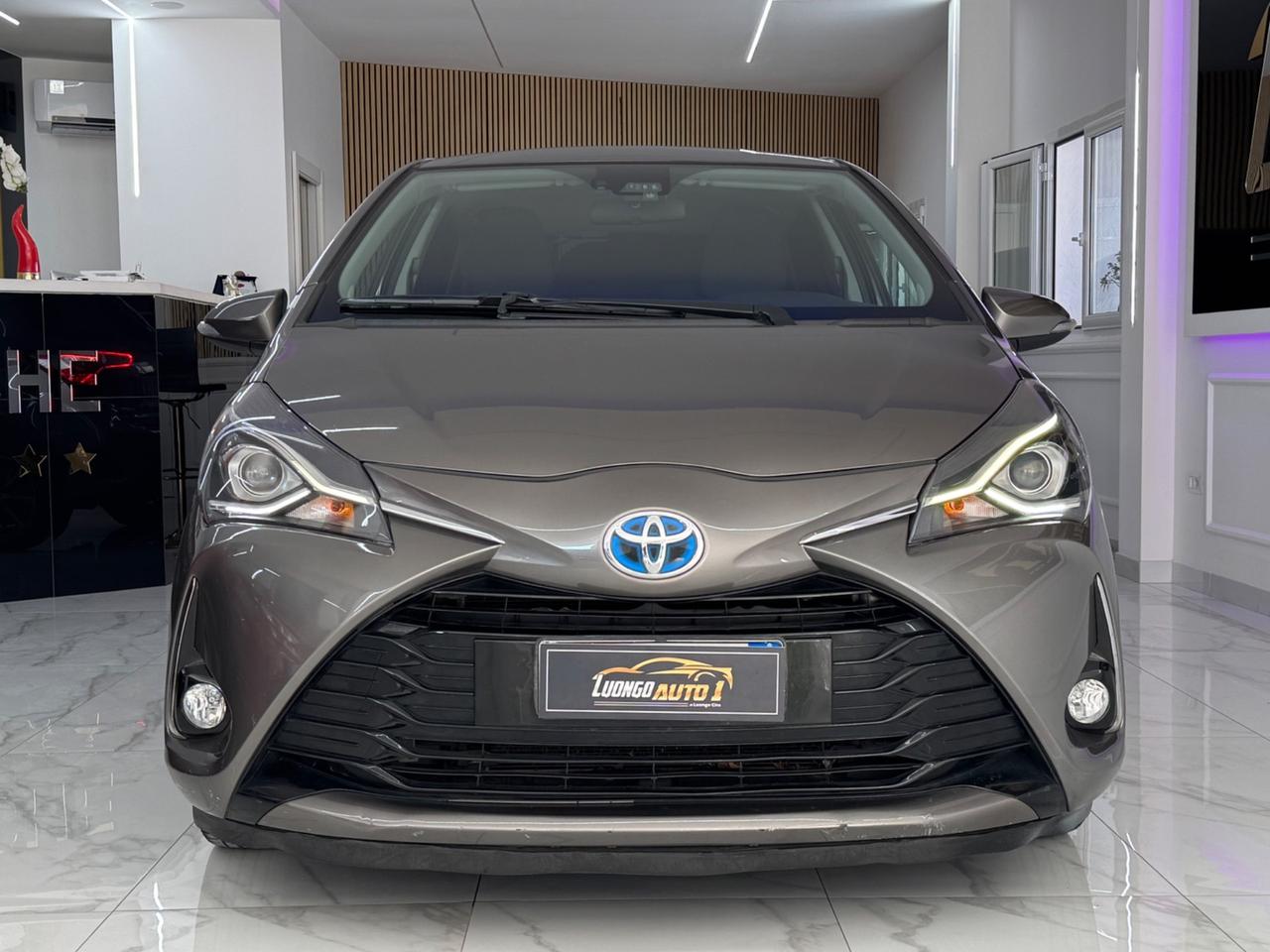 Toyota Yaris Hybrid Lounge Full Optional