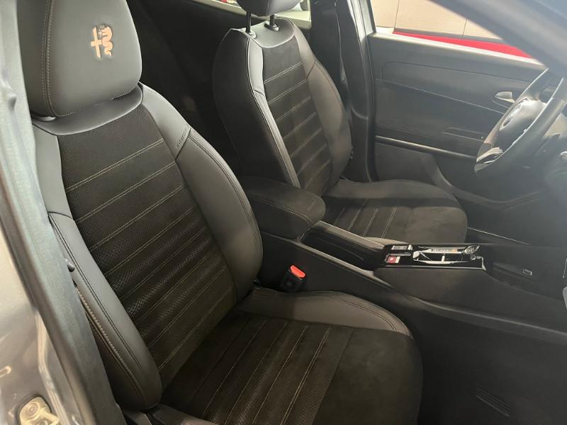 ALFA ROMEO Junior 1.2 145 CV Hybrid eDCT6 Q4 Intensa