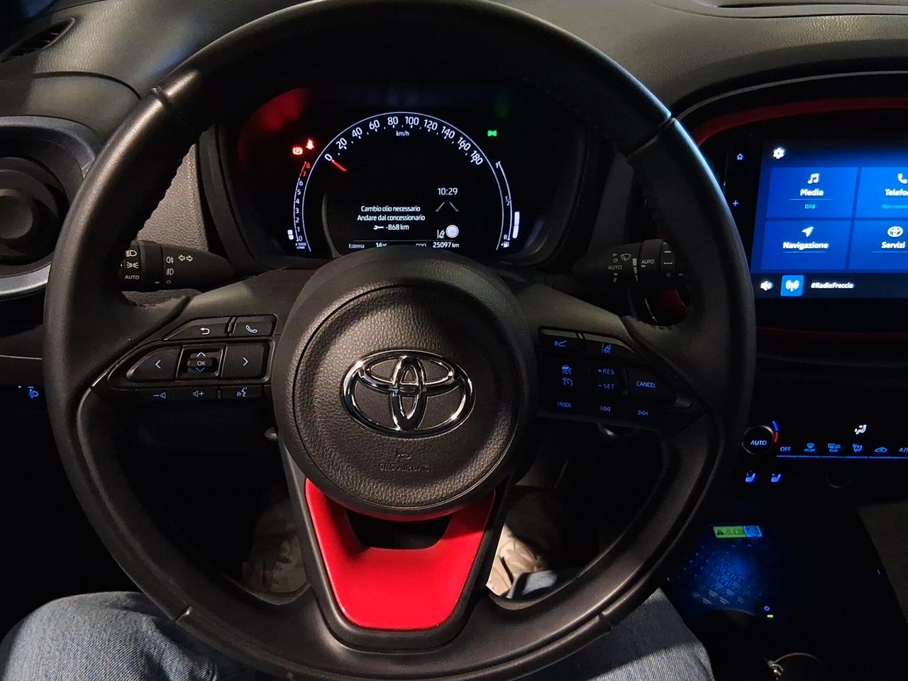 Toyota Aygo X 1.0 VVT-i 72 CV 5p. Undercover