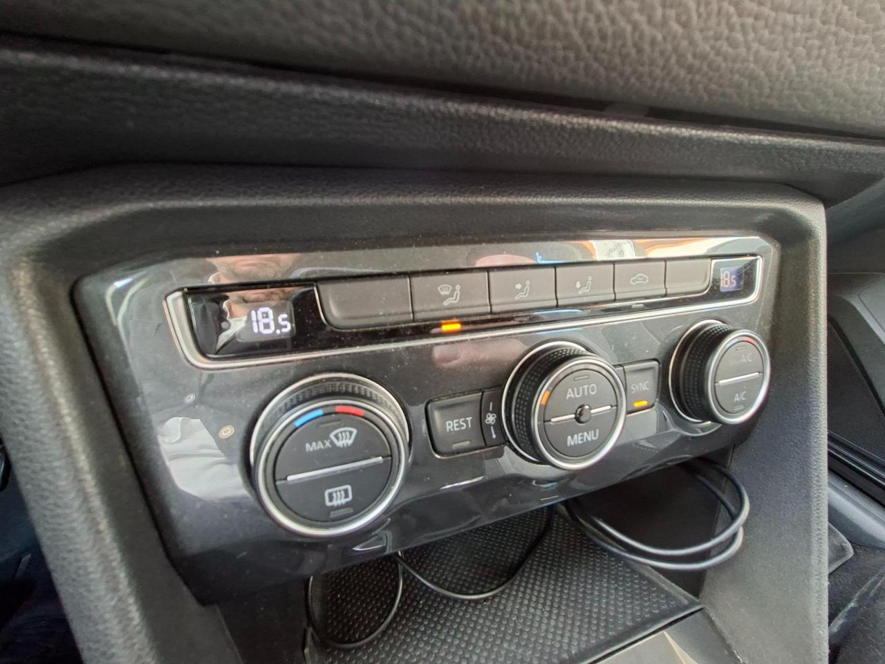 Volkswagen Tiguan 1.5 tsi Style 130cv R-line