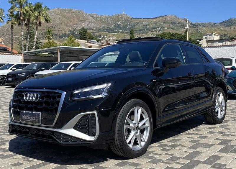 Audi Q2 S Line interno ed esterno 1.5 TFSI 150CV 35