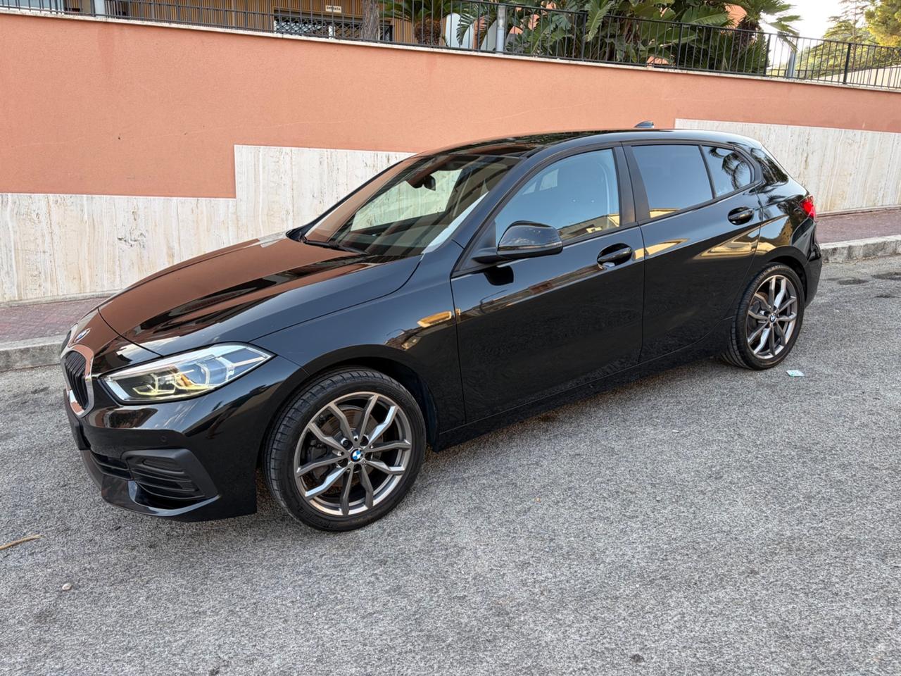 Bmw 116 116d sport strafull !!!