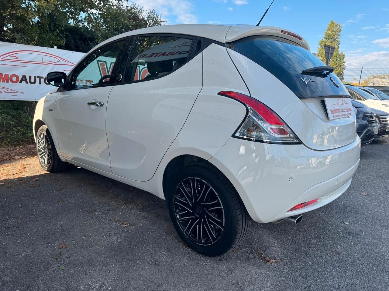 Lancia Ypsilon 1.2 69 CV 5 porte GPL Ecochic