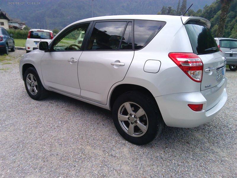 Toyota RAV 4 RAV4 Crossport 2.2 D-4D 150 CV Lounge