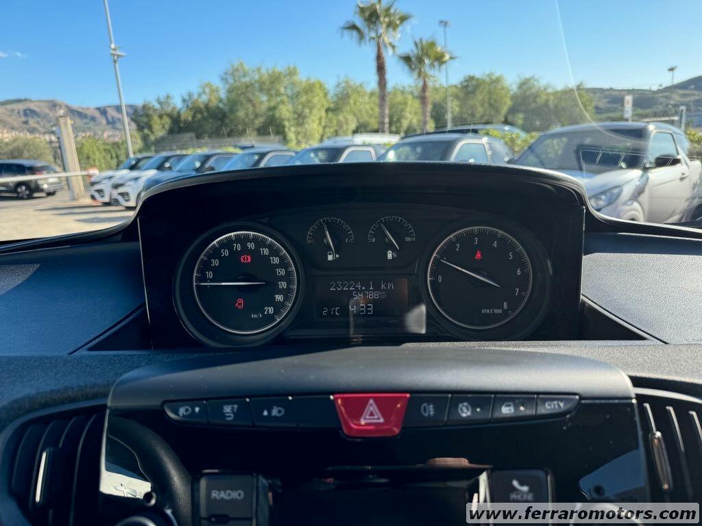 Lancia Ypsilon silver SOLO 51000KM A SOLI 125 EURO AL MESE