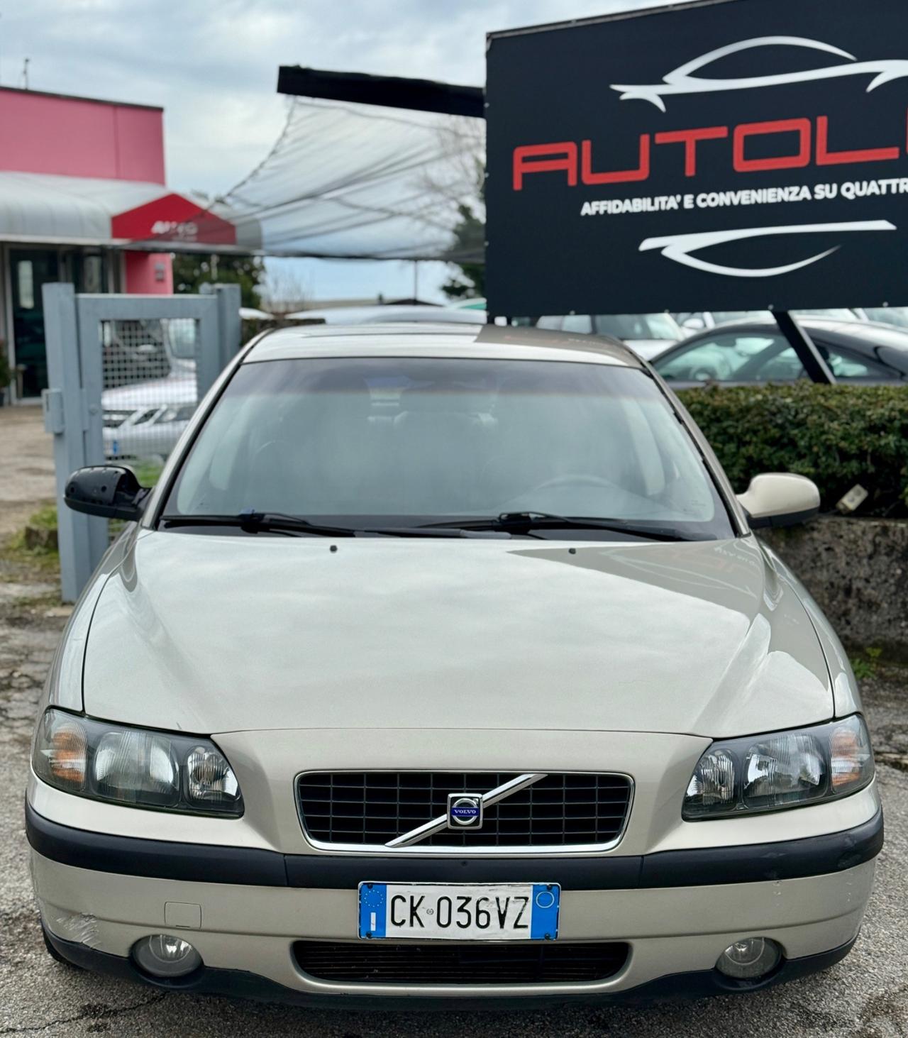 Volvo S60 2.4 D5 20V cat Optima GANCIO TRAINO