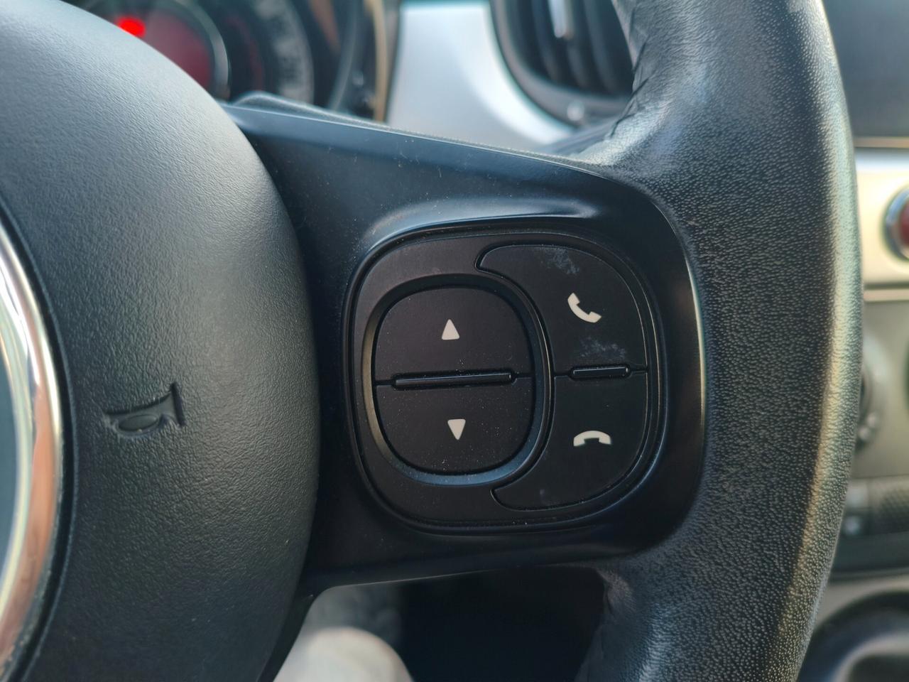 Fiat 500 C 1.0 Hybrid Connect