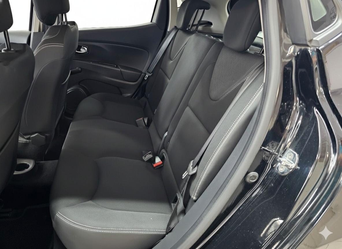 RENAULT CLIO IV 0.9 TCE 75cv BUSINESS