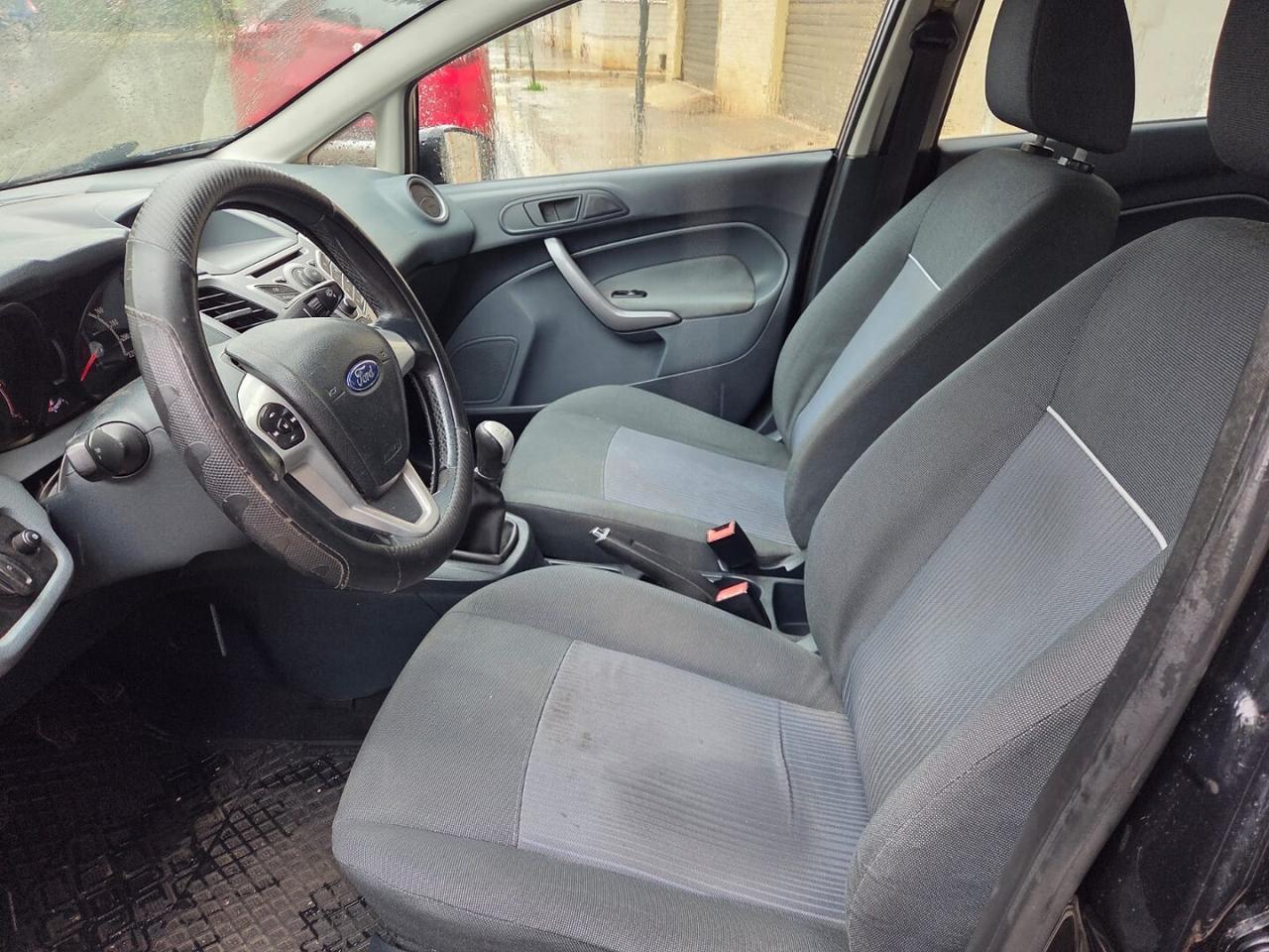 FORD FIESTA 1.4 TDCI 5 PORTE GASOLIO NEO PATENTATI