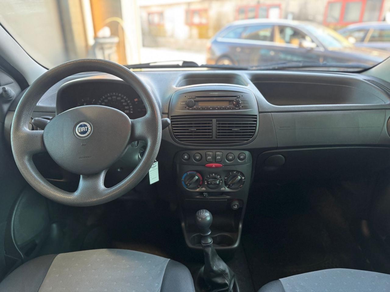 Fiat Punto 1.2 5 porte Active Natural Power