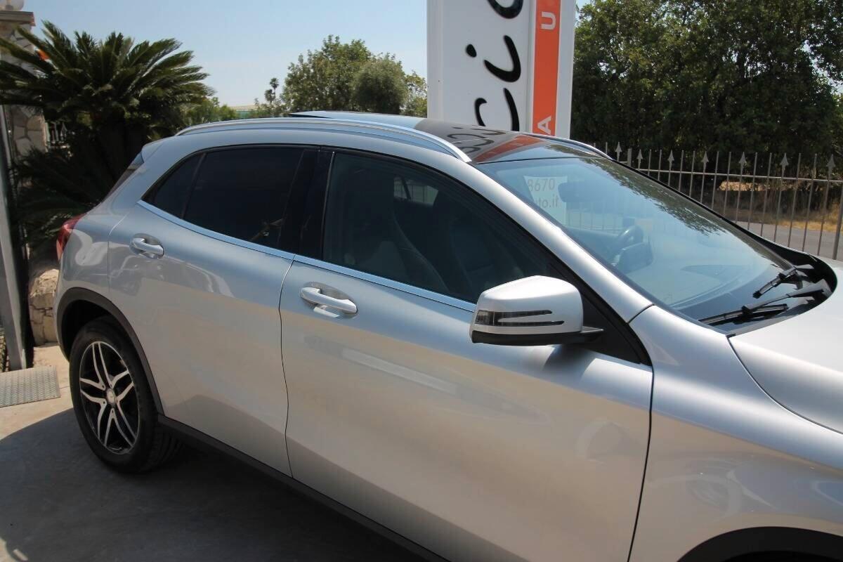 Mercedes GLA 200 d Automatic Sport | 2015