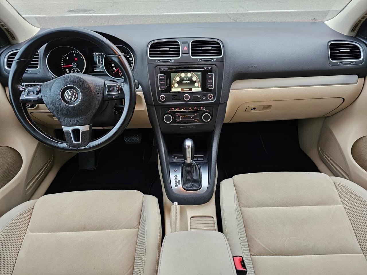 Volkswagen Golf 2.0 TDI 140cv DSG Highline*Pdc*Bi-Xeno*17*