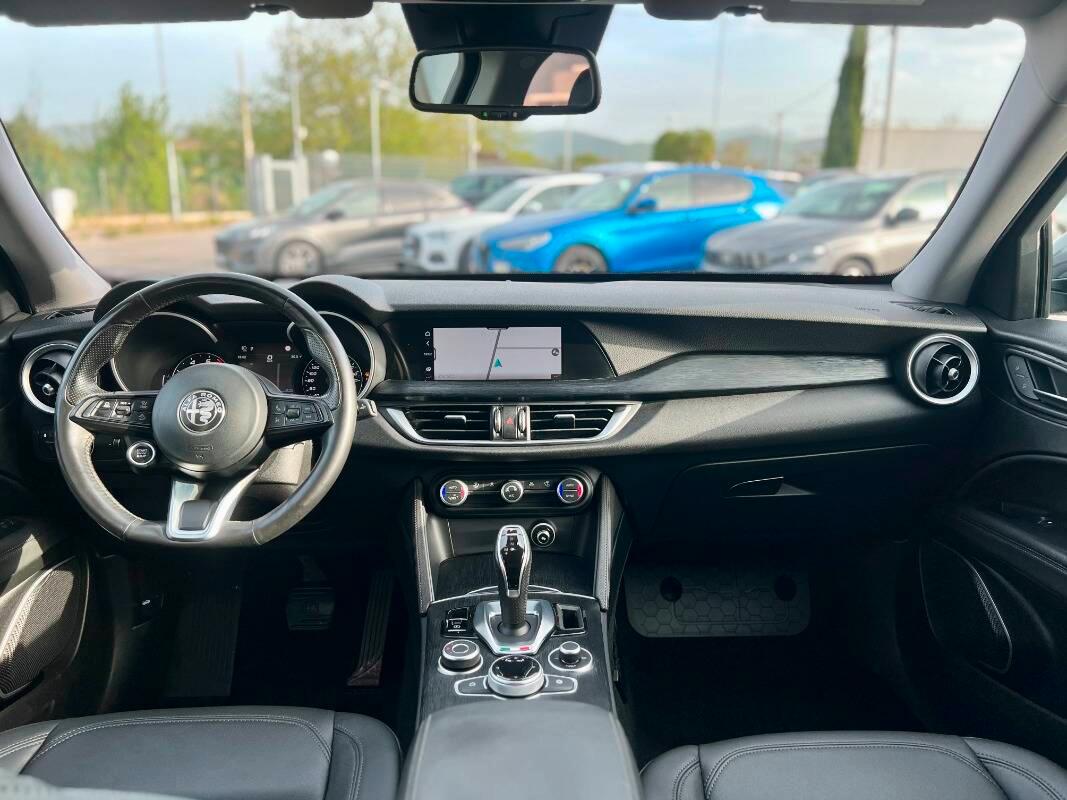 Alfa Romeo Stelvio 2.0 t Executive Q4 200cv auto