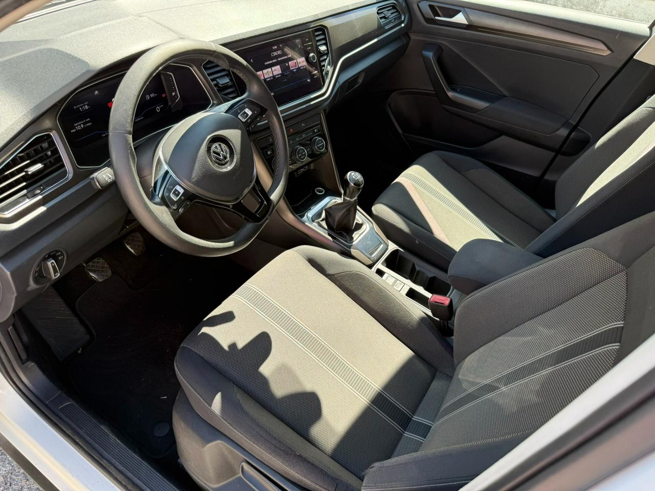Volkswagen T-Roc 1.0 TSI 115 CV StBlueMotion Gancio di Traino