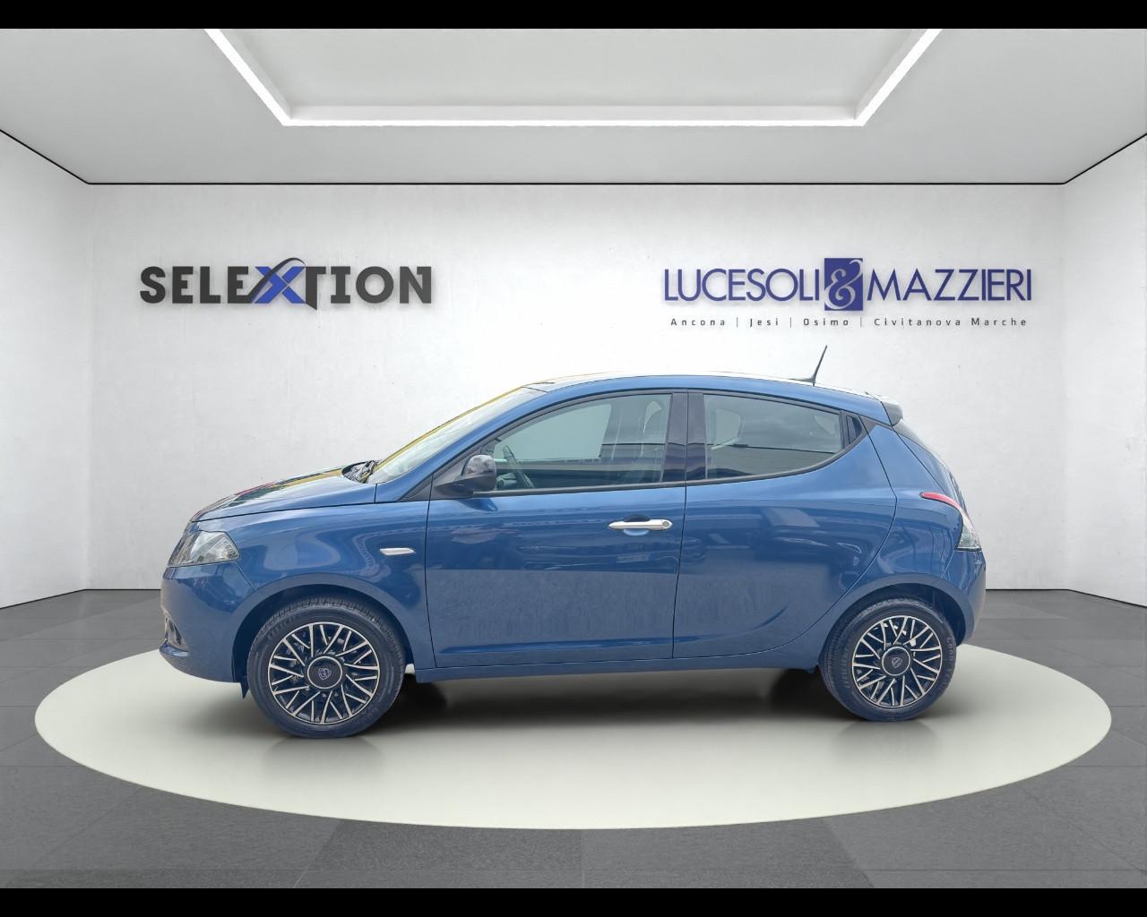 LANCIA Ypsilon 3ª serie - Ypsilon 1.0 FireFly 5 porte S&S Hybrid Gold